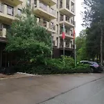 Golden Line Private Aparthotel