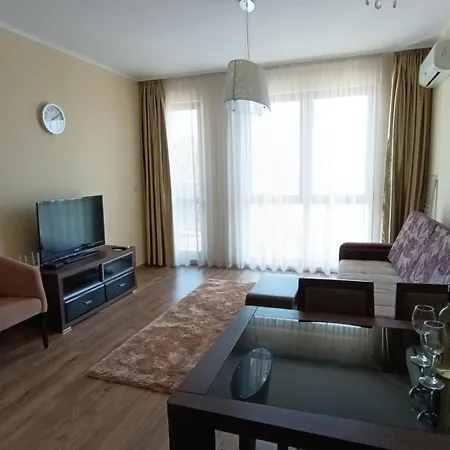 Golden Line Private Апарт-отель Золотые Пески