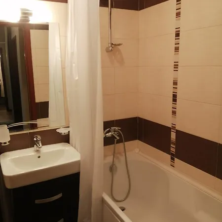 Golden Line Private Lejlighedshotel 4*